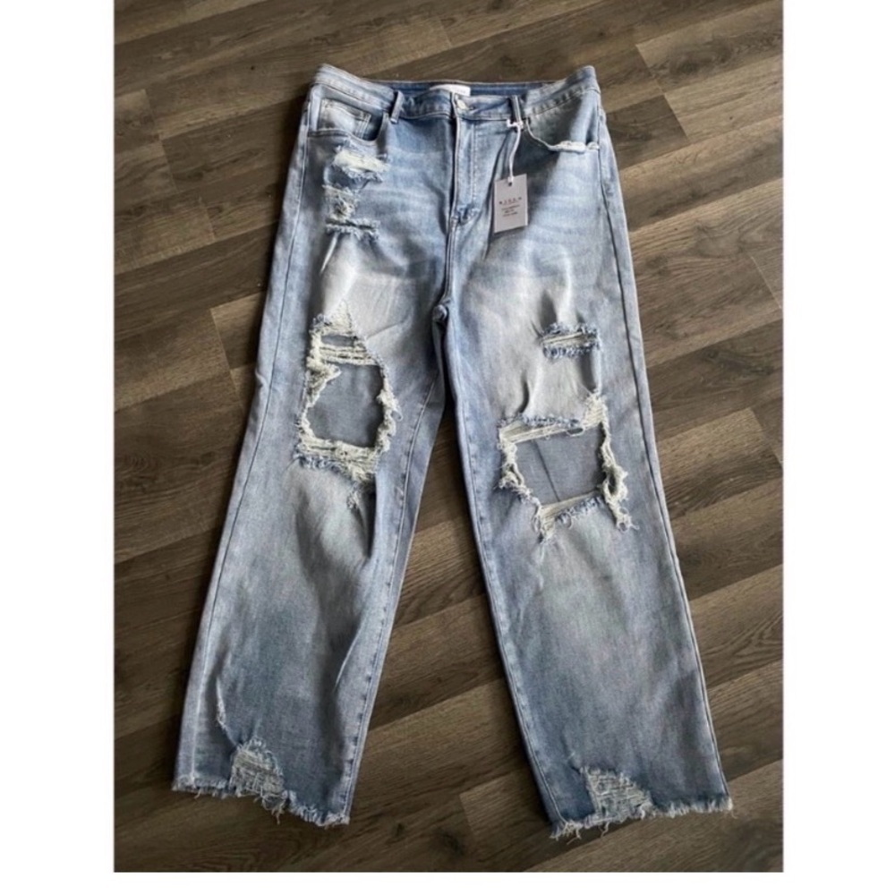RISEN Ripped Straight Leg Crop Jeans - Picture 5 of 8